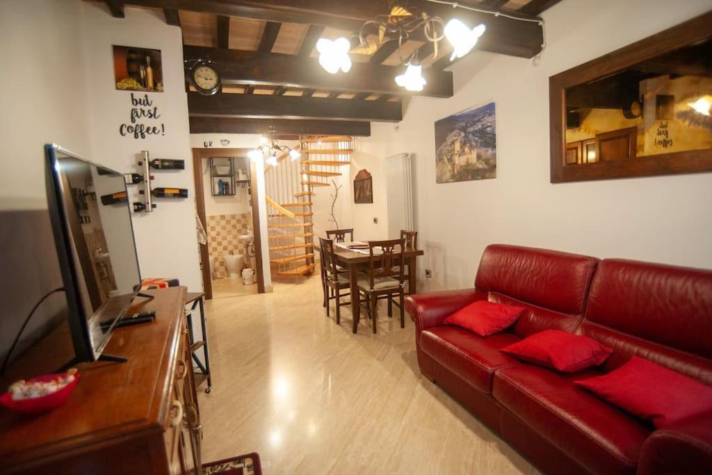Casa Dell'Oliveto "Parcheggio Gratuito" Apartment Narni Bagian luar foto