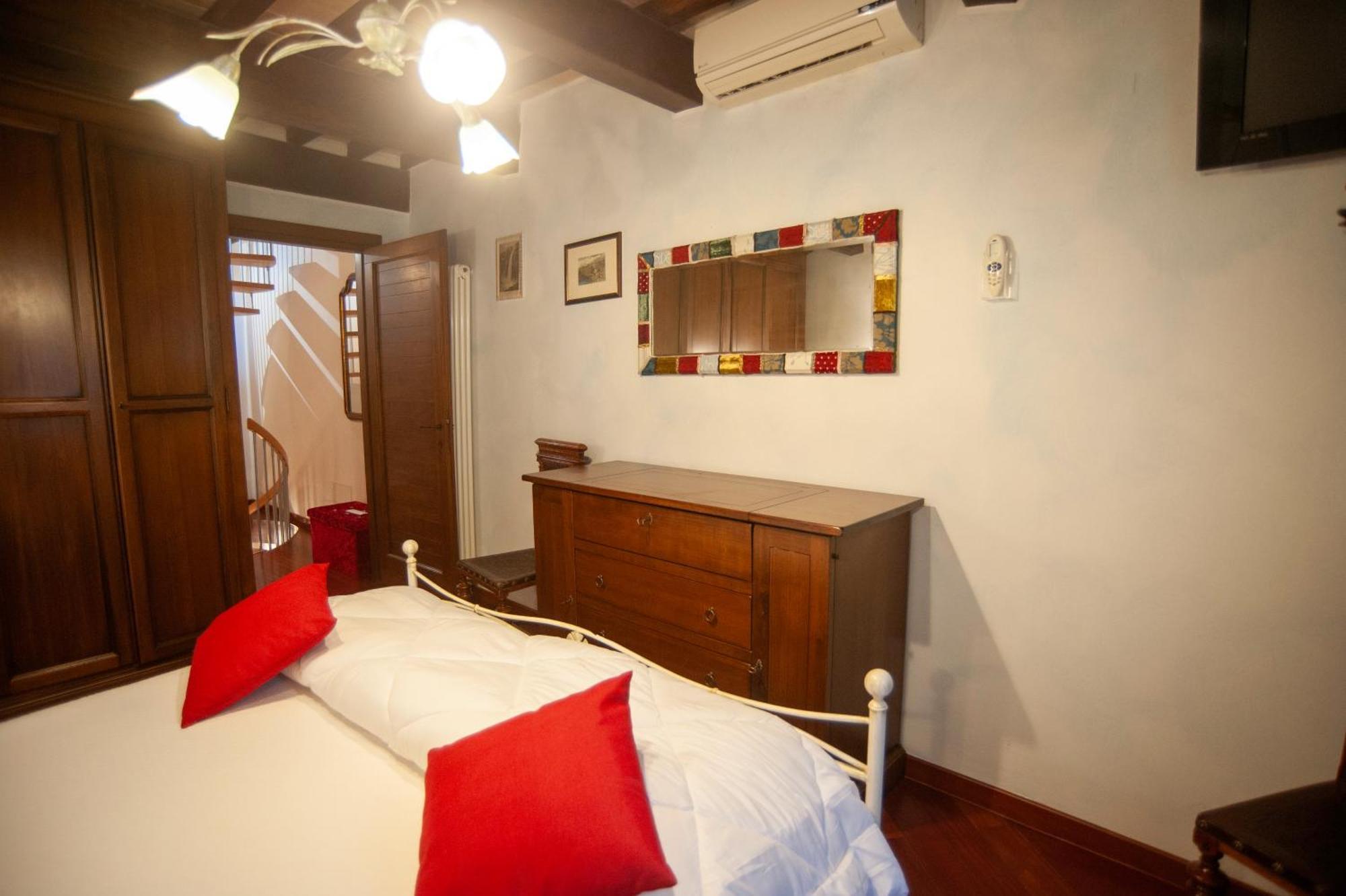 Casa Dell'Oliveto "Parcheggio Gratuito" Apartment Narni Bagian luar foto